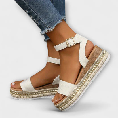 Σοφία – Καλοκαιρινά Σανδάλια