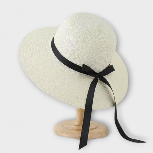 Αυγούρα – Καπέλο Παραλίας