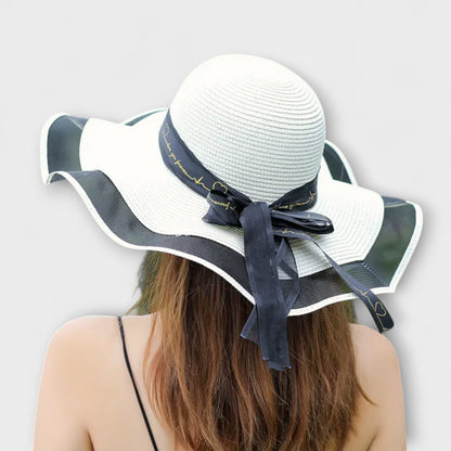 Άλις – Καπέλο Παραλίας