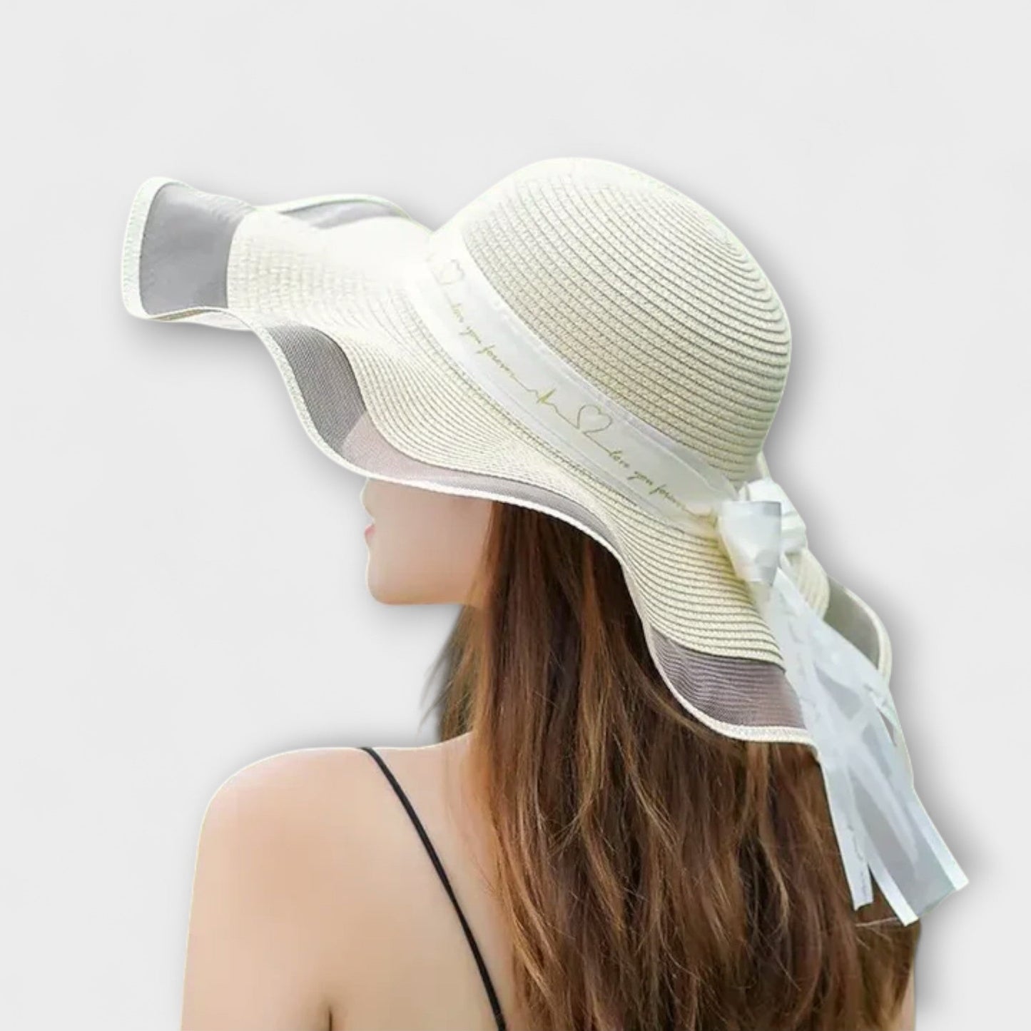 Άλις – Καπέλο Παραλίας