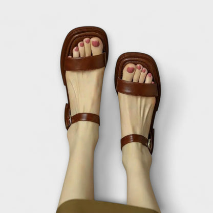 Φελίνα – Σανδάλια με Λουριά