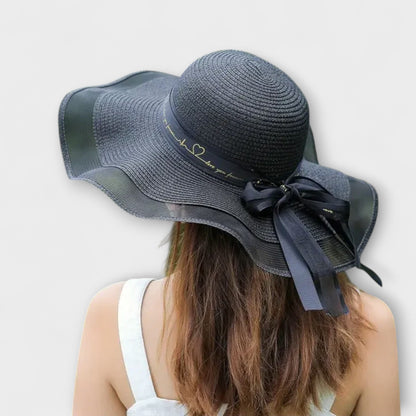 Άλις – Καπέλο Παραλίας