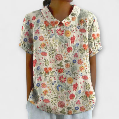 Έμμα – Λουλουδάτη Μπλούζα