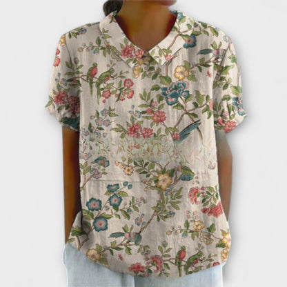 Έμμα – Λουλουδάτη Μπλούζα