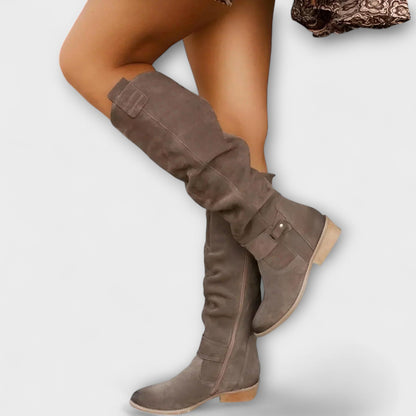 Σοφία – Πολυτελή Μπότες